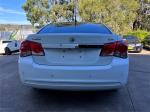 2015 HOLDEN CRUZE 4D SEDAN CDX JH MY14