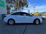 2015 HOLDEN CRUZE 4D SEDAN CDX JH MY14