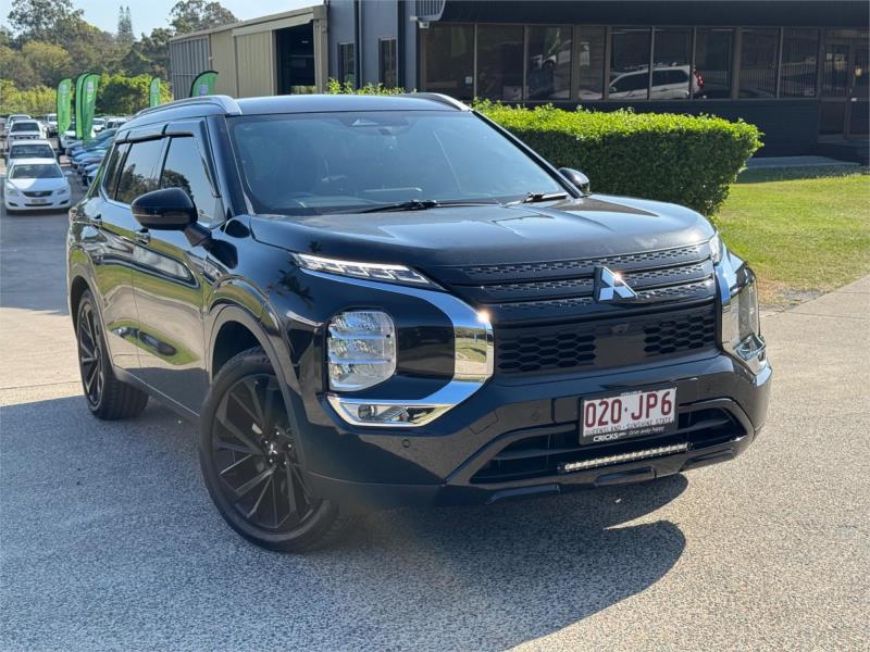 2023 MITSUBISHI OUTLANDER 4D WAGON BLACK EDITION 7 SEAT (2WD) ZM MY24