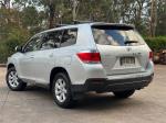 2012 TOYOTA KLUGER 4D WAGON KX-R (FWD) 7 SEAT GSU40R MY11 UPGRADE